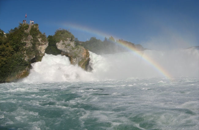 Bir Doğa Harikası: Rheinfall