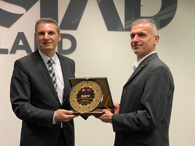 MÜSİAD İSVİÇRE "Tanıtıyor, Tanıştırıyor ve Ticaret yaptırıyor" 17