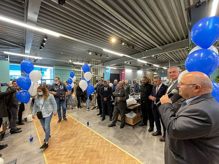 Weltew Mobilya Yurtdışında İsviçre Basel'de 70. Şubesini 6