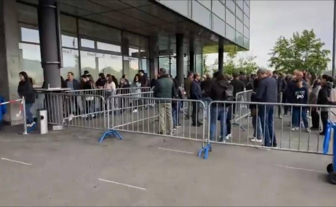 İsviçre'de 2.Tur için oy kullanma işlemi başladı 14