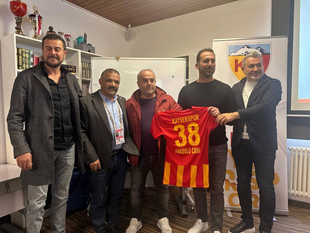 Kayserispor’un Avrupa’daki Taraftarları Kreuzlingen’de Buluştu 10