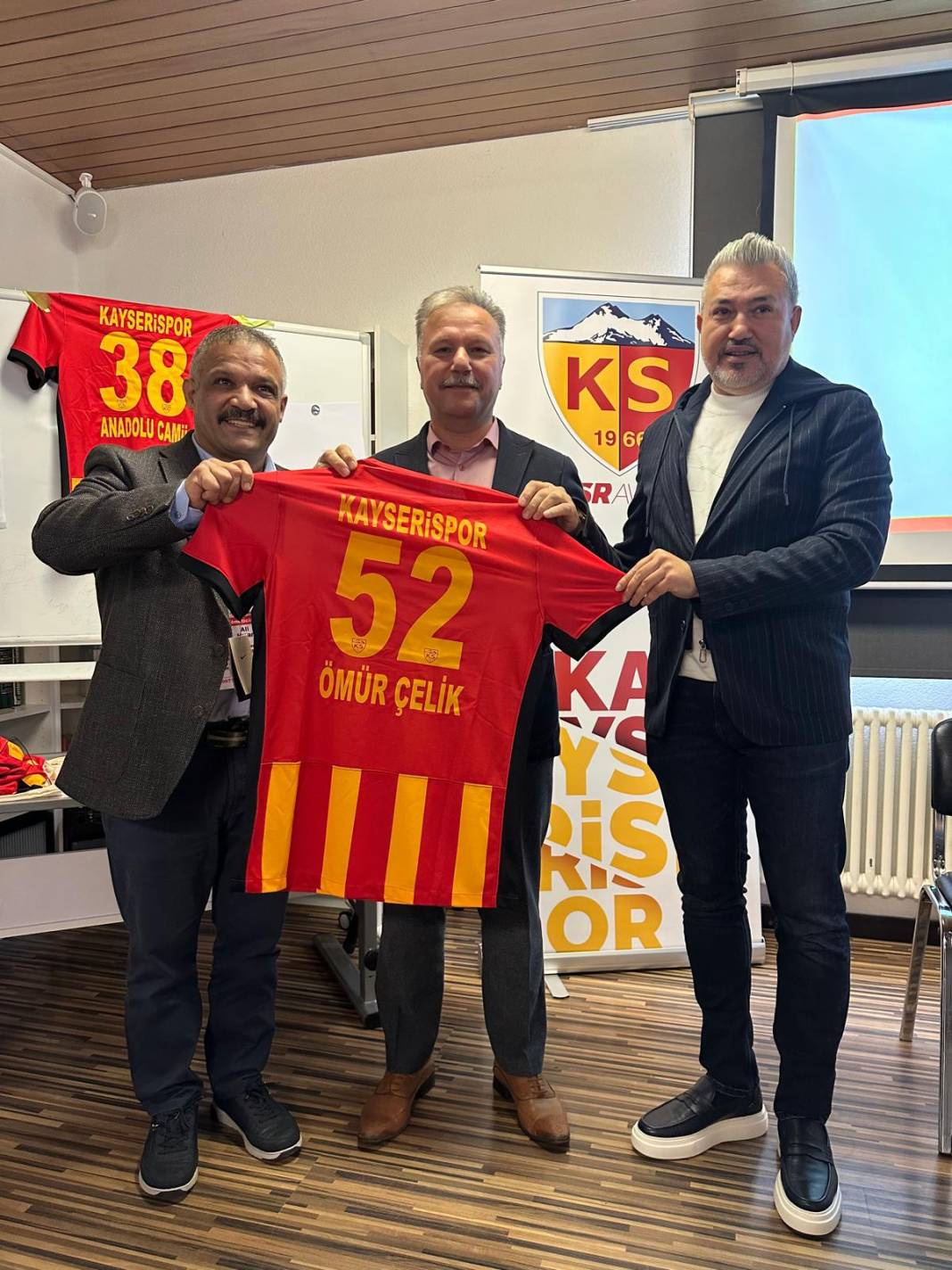 Kayserispor’un Avrupa’daki Taraftarları Kreuzlingen’de Buluştu
