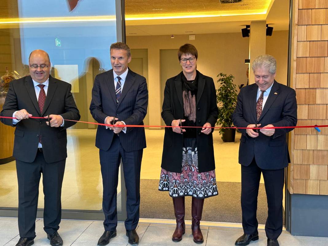 Türk Girişimci Şeref Yıldız, İsviçre’de Bir İlk Gerçekleştirdi 1