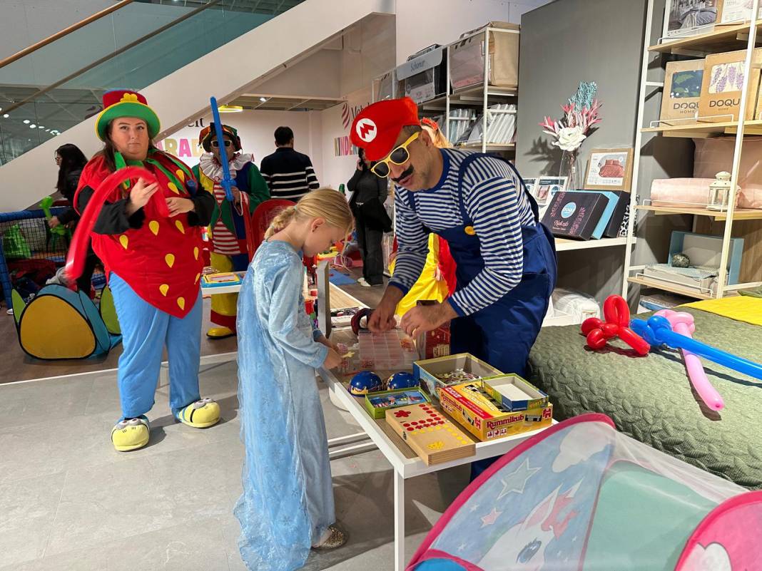 Dietikon’da 4.500 m²’lik dev mağaza açıldı 10