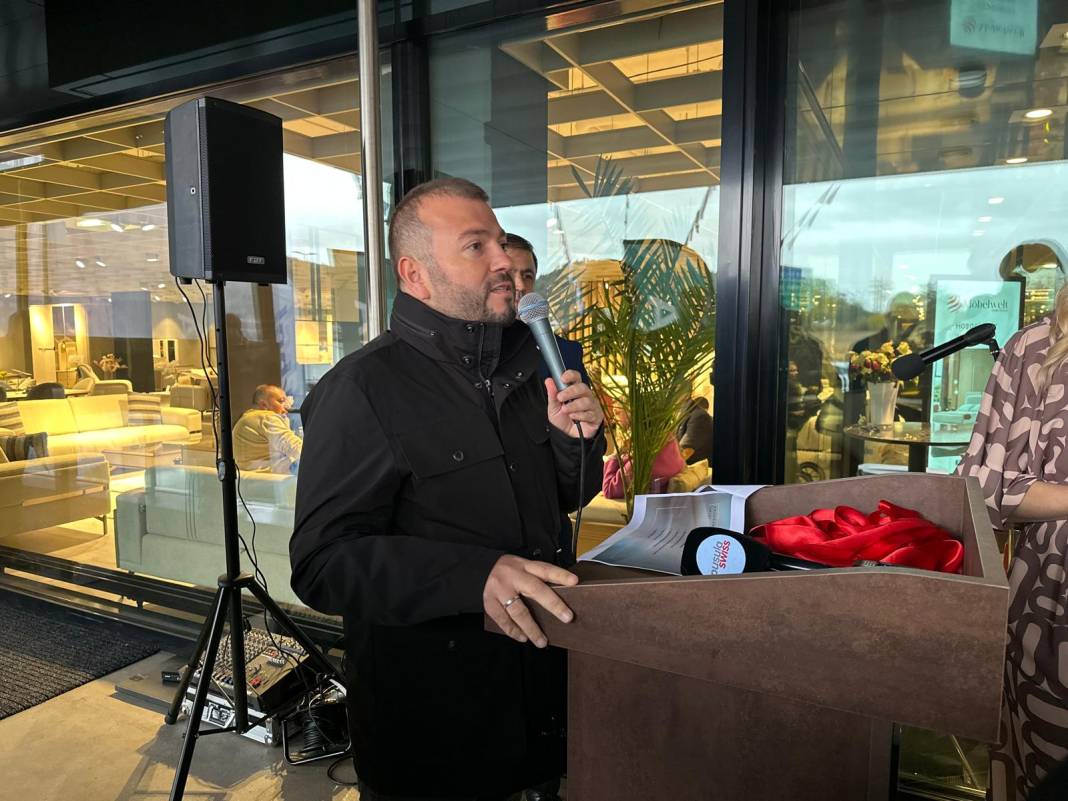 Dietikon’da 4.500 m²’lik dev mağaza açıldı 7