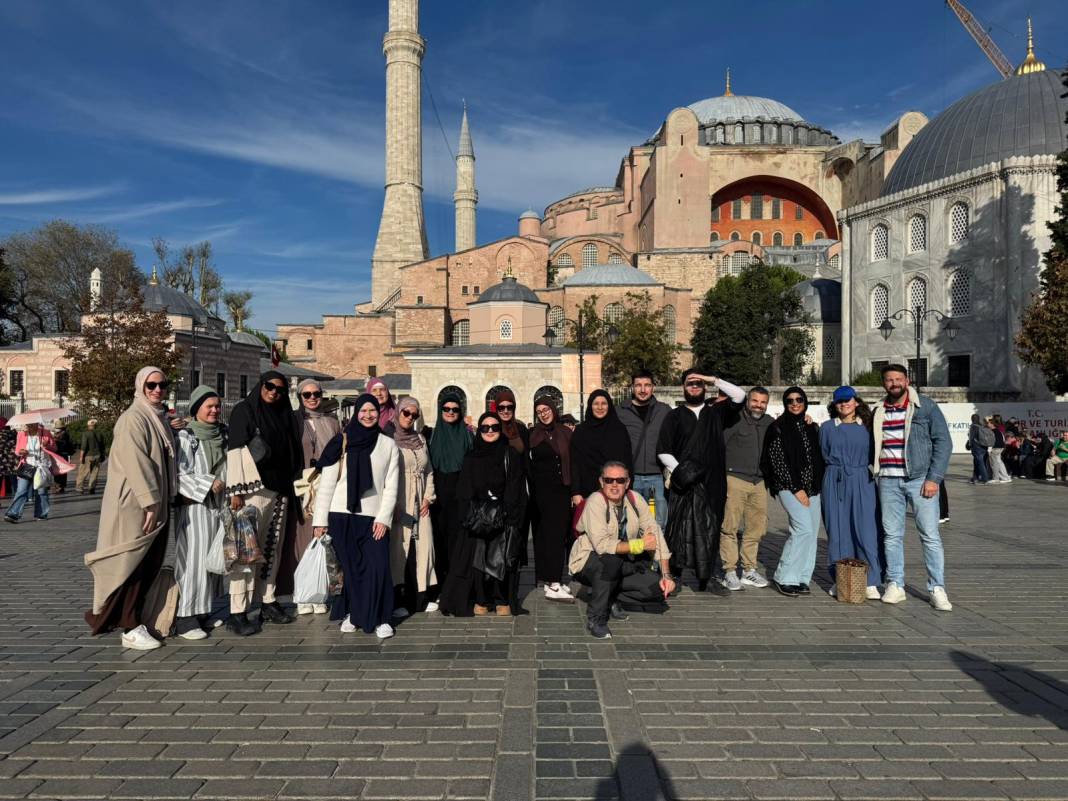 İsviçre Türk Diyanet Vakfından Mühtedilerle Anlamlı İstanbul Gezisi 4