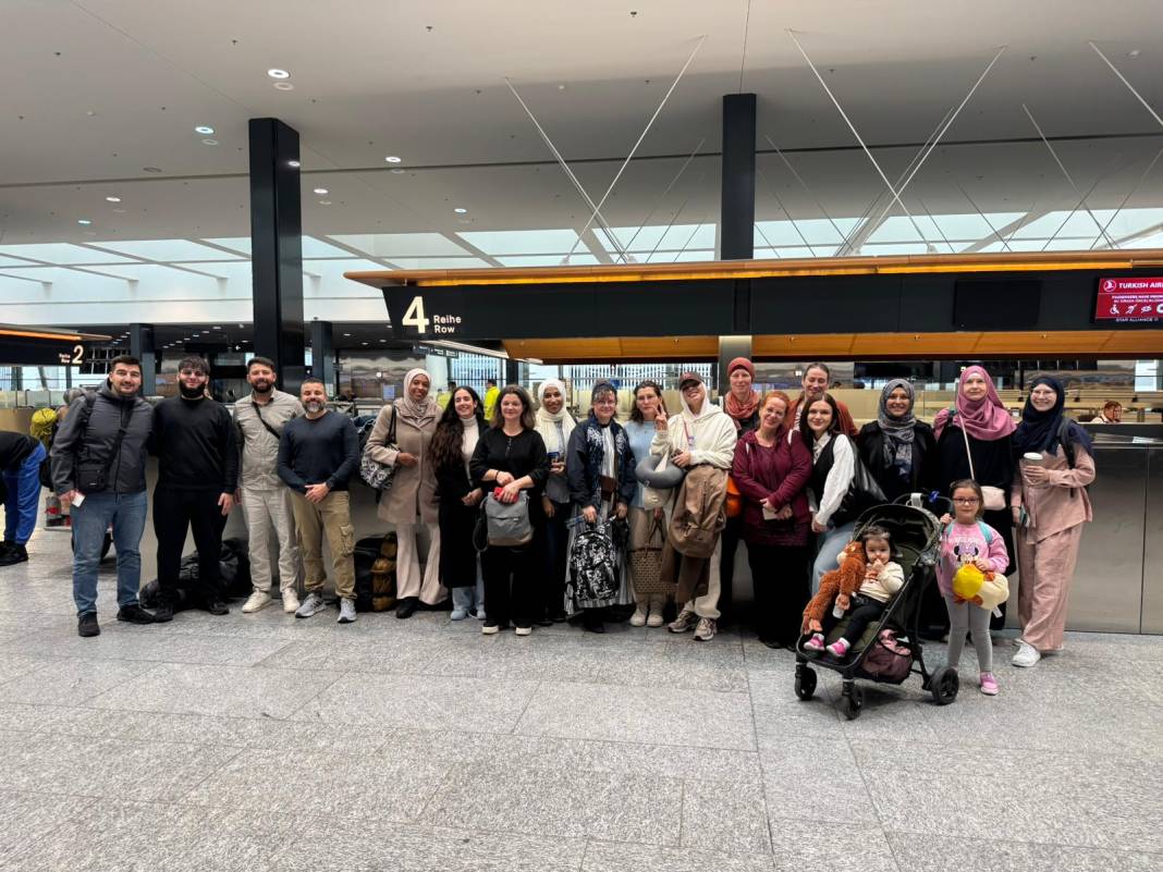 İsviçre Türk Diyanet Vakfından Mühtedilerle Anlamlı İstanbul Gezisi 6