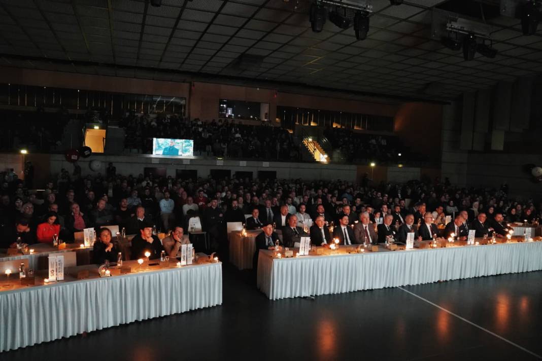 ALTIN HİLAL FİLM FESTİVALİ 15. YILINI BÜYÜK BİR COŞKU VE GURURLA KUTLADI 10