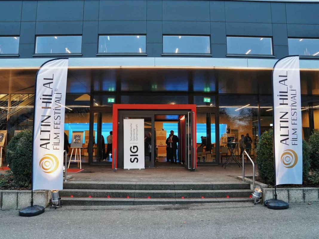 ALTIN HİLAL FİLM FESTİVALİ 15. YILINI BÜYÜK BİR COŞKU VE GURURLA KUTLADI 11