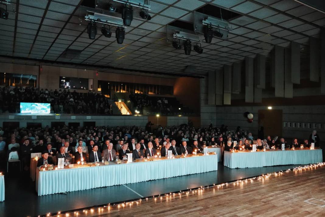 ALTIN HİLAL FİLM FESTİVALİ 15. YILINI BÜYÜK BİR COŞKU VE GURURLA KUTLADI 16