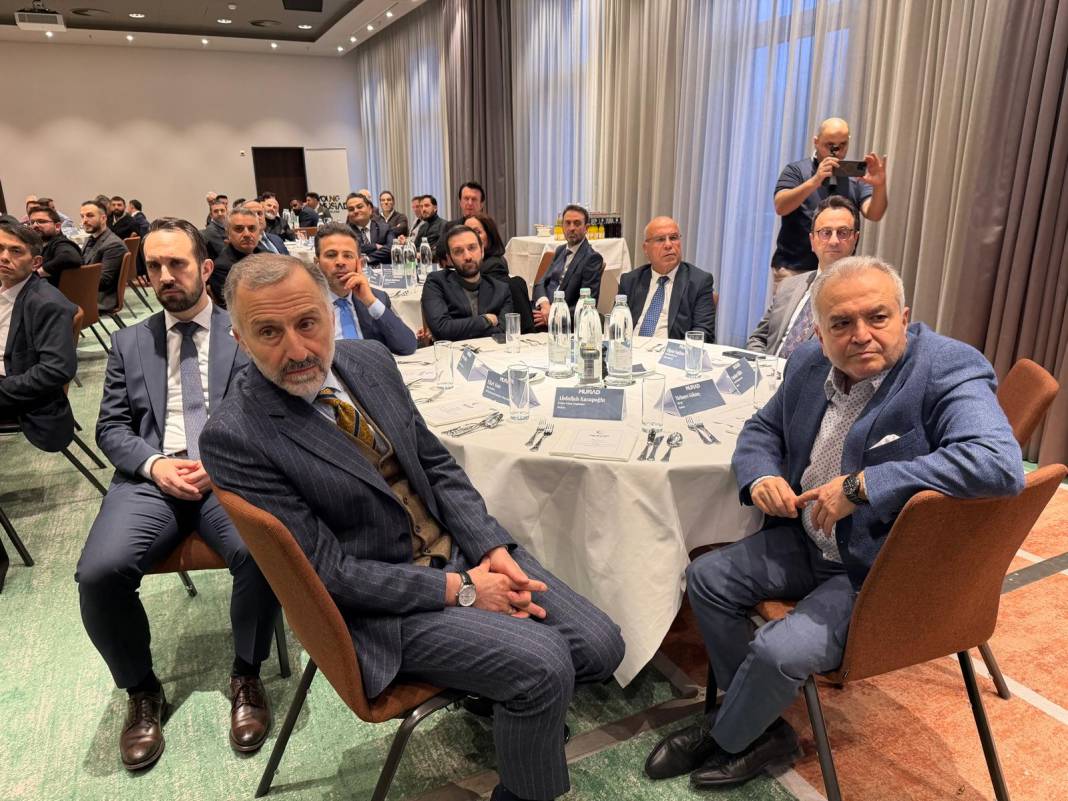 Türk toplumu MÜSİAD iftarında bir araya geldi 10