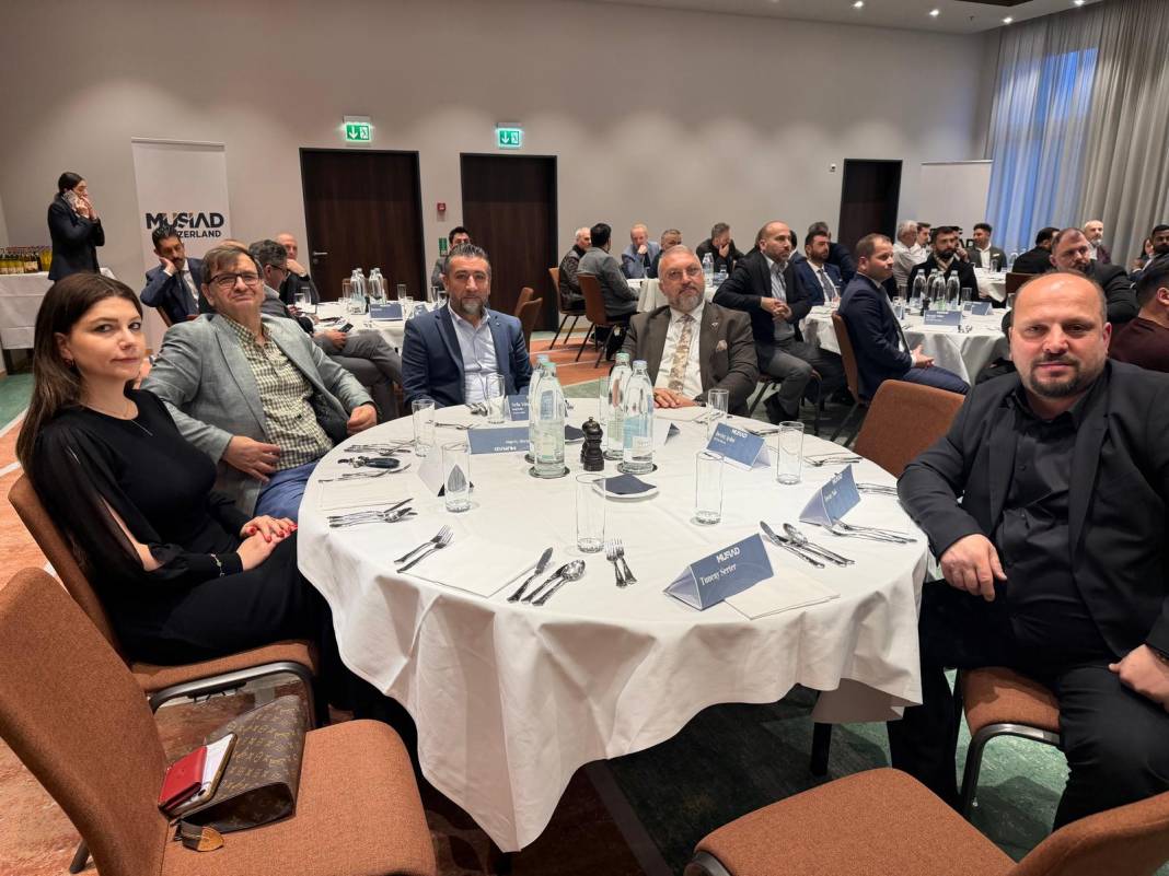 Türk toplumu MÜSİAD iftarında bir araya geldi 15