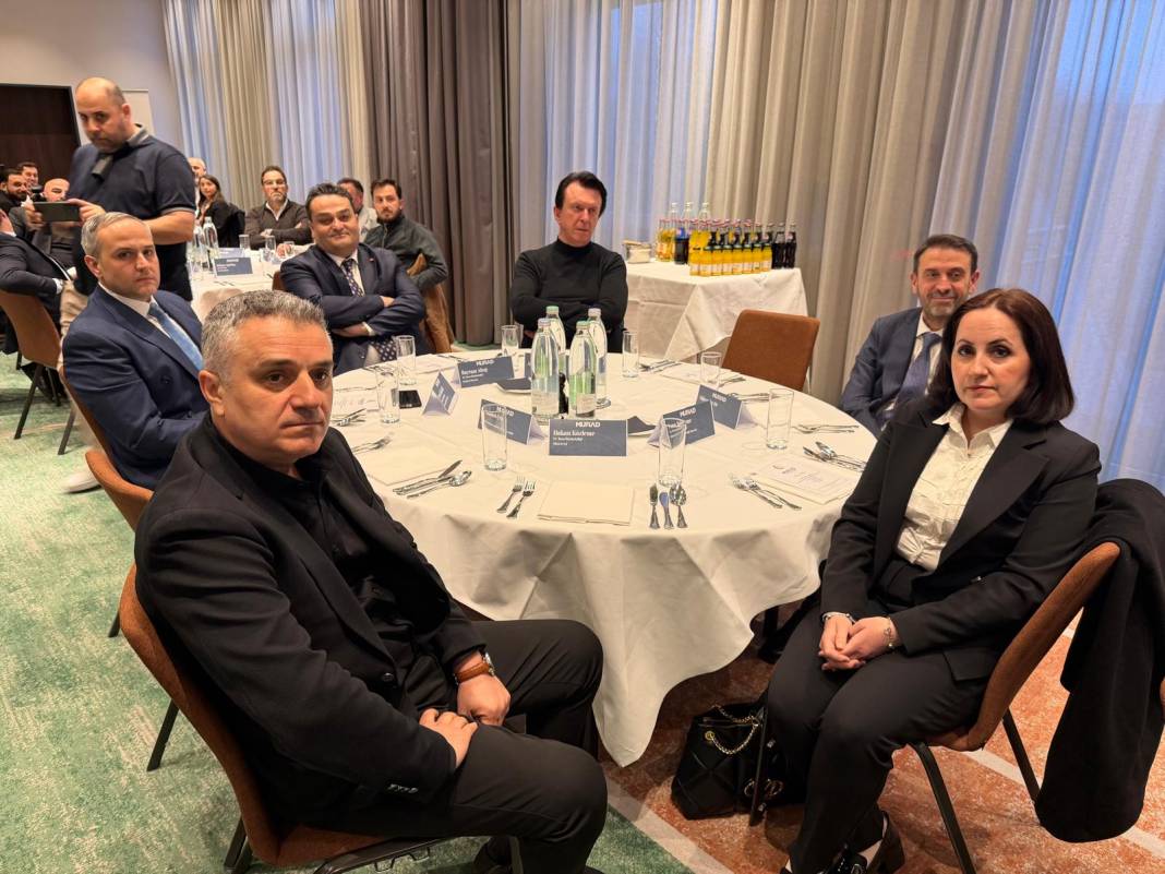 Türk toplumu MÜSİAD iftarında bir araya geldi 16