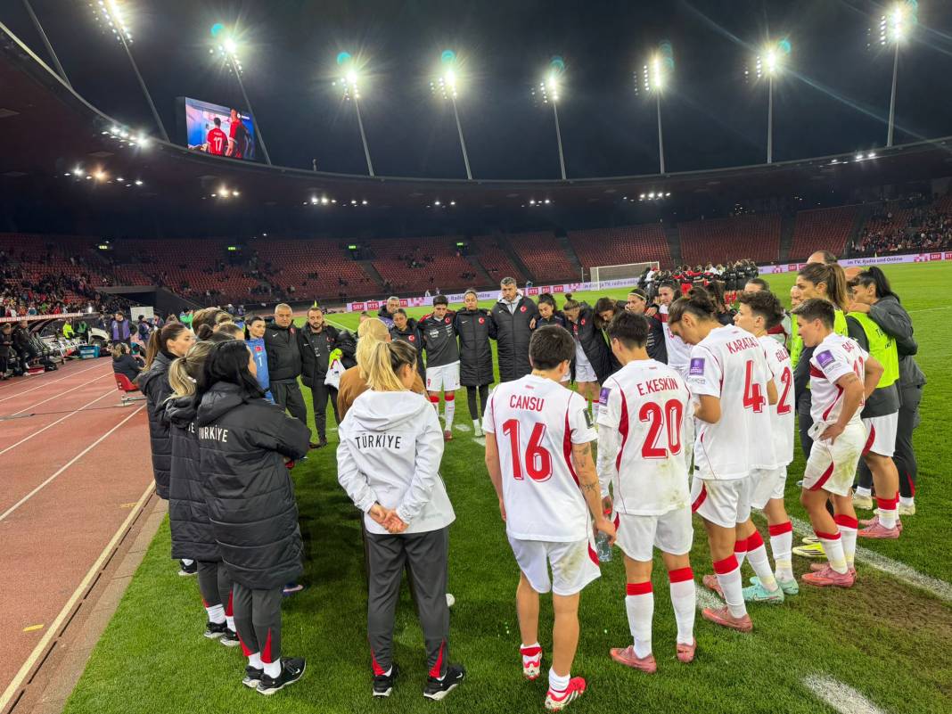 İSVİÇRE 3 - TÜRKİYE 1 13