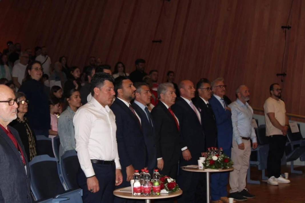 İsviçre’de 23 Nisan Coşkusu: Türk Çocuklarından Renkli Gösteriler 4