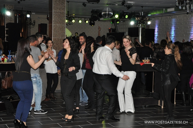 Sibel Can mest etti 34