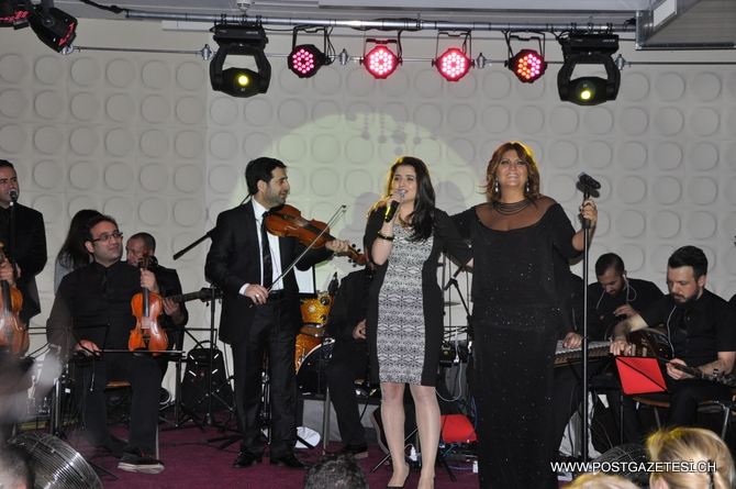 Sibel Can mest etti 36