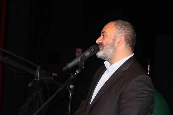 Kur’an ve Peygamber sevdalıları Dietikon Stadthalle’ye akın etti 15