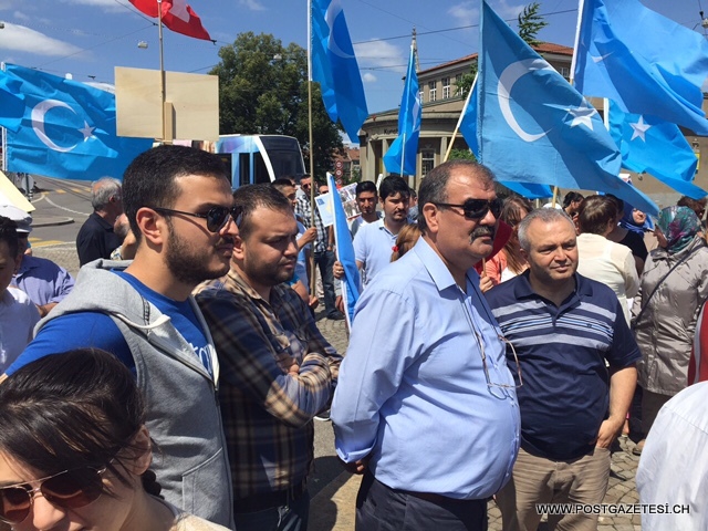 Çin’deki Vahşet İsviçre’de protesto edildi. 5
