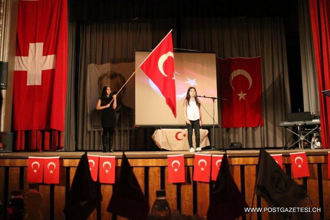 İstiklal Marşı'nı güzel okuma yarışması 10