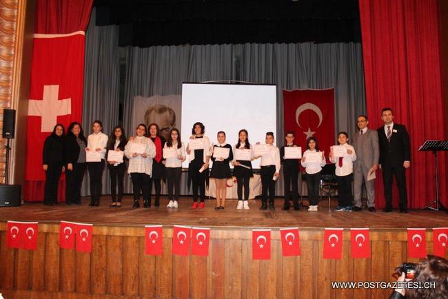 İstiklal Marşı'nı güzel okuma yarışması 17