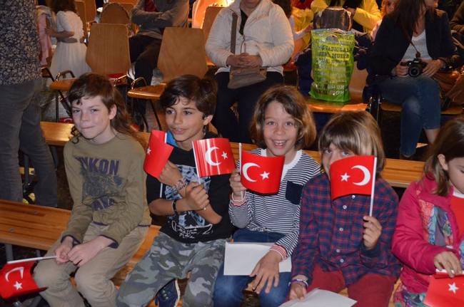 Cenevre’de 23 Nisan kutlandı 5