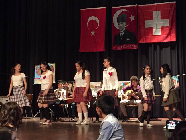 23 Nisan Renens/Lozan'da coşkuyla kutlandı 10