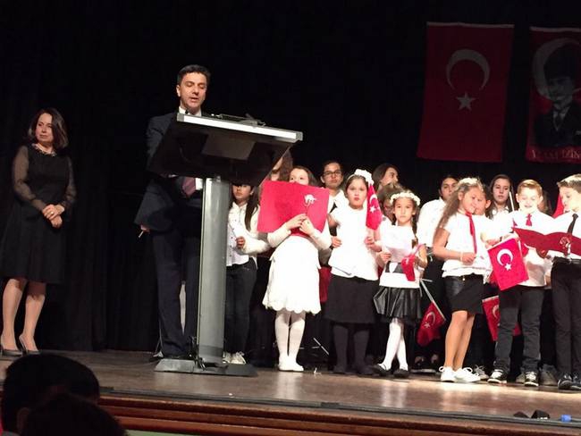 23 Nisan Renens/Lozan'da coşkuyla kutlandı