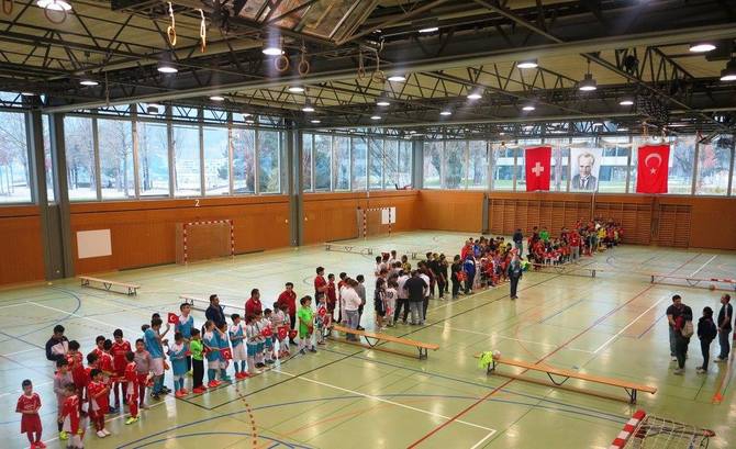 SPOR ŞÖLENİ / BERN 11