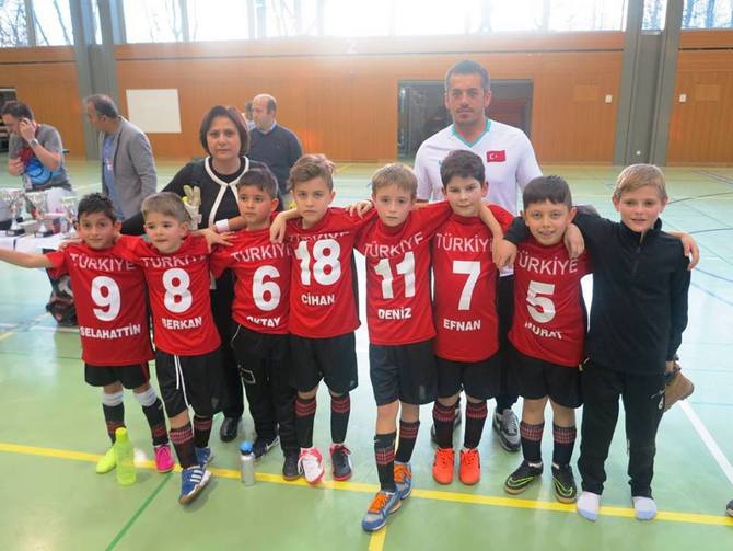 SPOR ŞÖLENİ / BERN 9