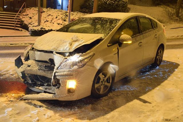 KAR YAĞDI TRAFİK FELÇ OLDU 4