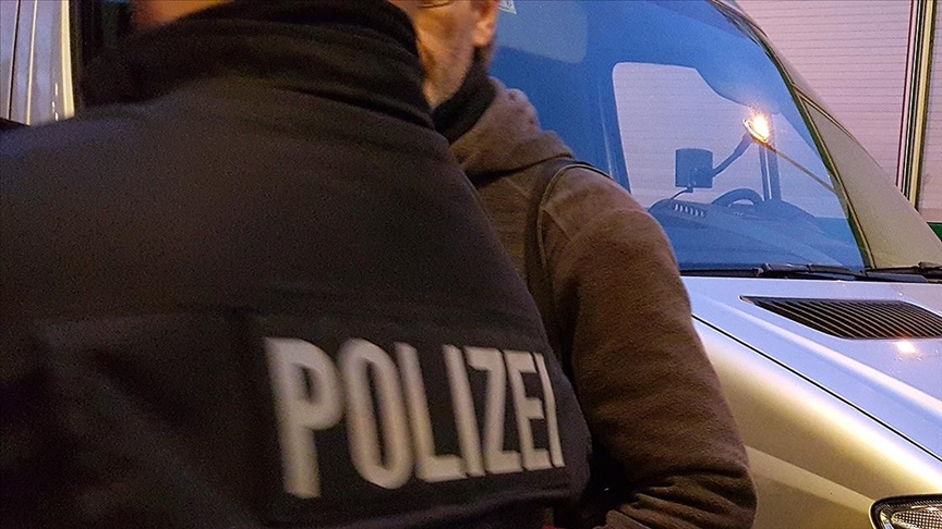 Almanya'da camiye tehdit ve hakaret içerikli mektup gönderildi