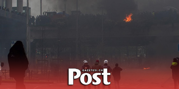 Çiftçiler, AB kurumları önünde protesto düzenledi
