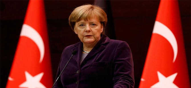 Merkel: Ermeni kararına saygı gösterilmeli