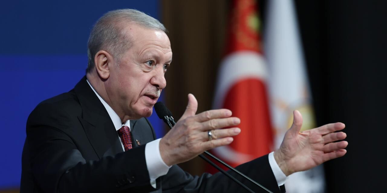 Erdoğan: 15 Temmuz direnişi dünya demokrasi tarihi açısından emsalsizdir