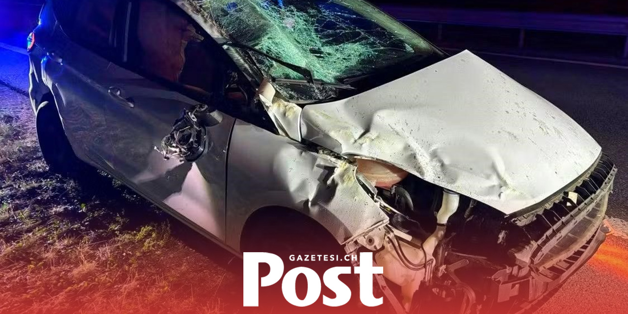 A16 Otoyolunda Korkutan Kaza: Araç Levhaya ve Toprak Sete Çarptı