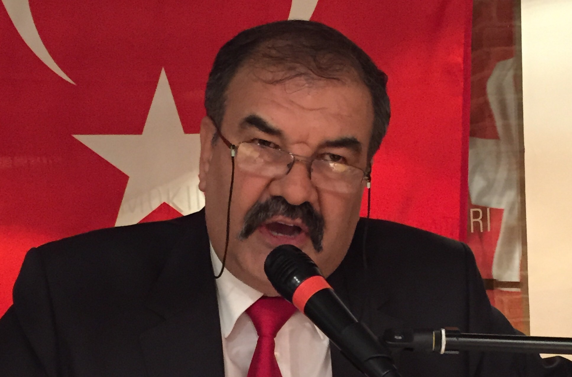MHP İsviçre'de seçim startını verdi