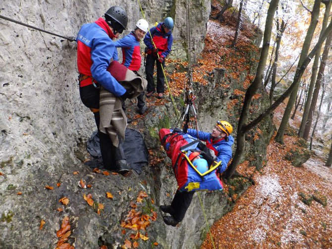 alplerde-kurtarma-operasyon.jpg