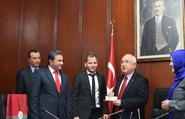 cemil-cicek-3.jpg
