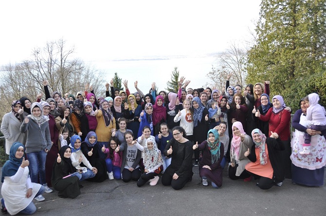 isvicre_islam_toplumu__genlerin_kamp_haberi_1.jpg
